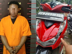 Ditagih Hutang Seorang Suami di Langkat Tanjung Pura, Bacoki Sepeda Motor Penagih Pakai Parang